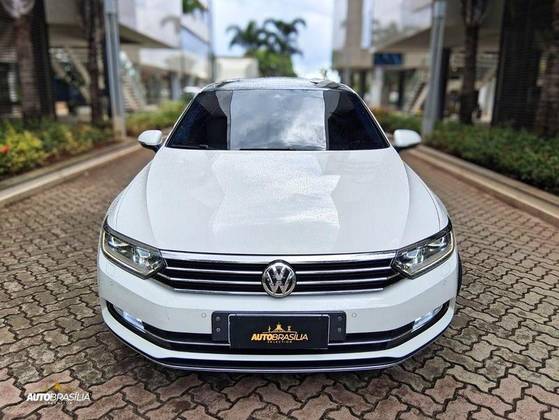 VOLKSWAGEN PASSAT 2.0 16V TSI BLUEMOTION GASOLINA HIGHLINE 4P DSG VOLKSWAGEN PASSAT 2.0 16V TSI BLUEMOTION GASOLINA HIGHLINE 4P DSG
